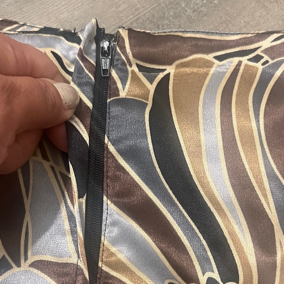 RW&CO. Multicolor A-Line Skirt with Bold Pattern - Picture 11 of 15